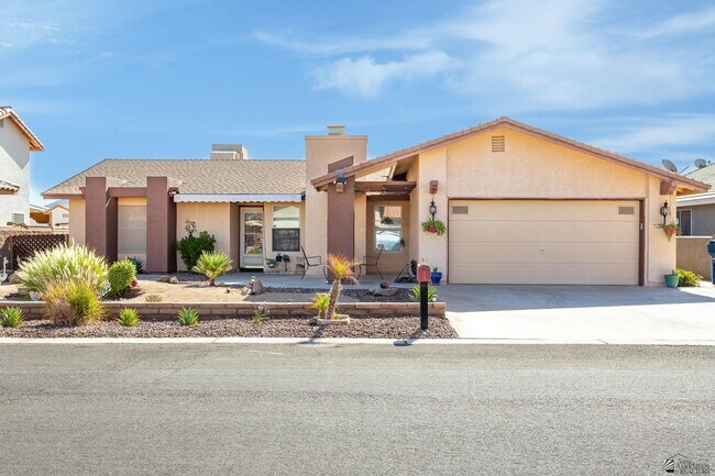 Primary Photo - 10605 S Del Vista Dr