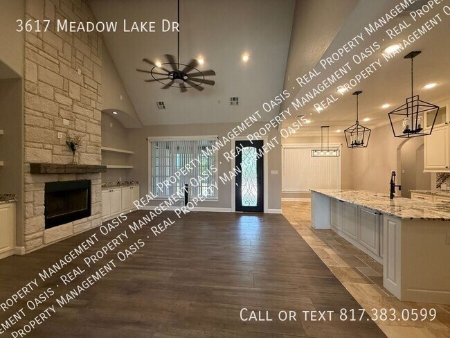 Primary Photo - 3617 Meadow Lake Dr