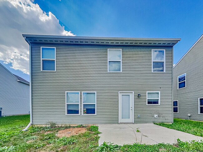 Building Photo - 4037 Little Bighorn Dr