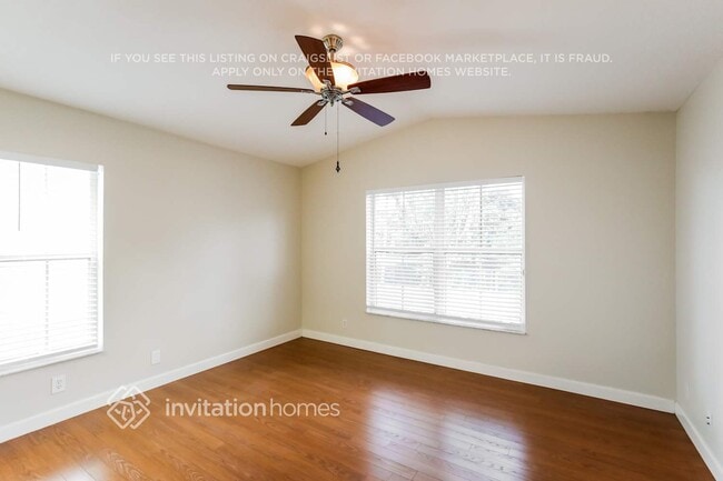 Building Photo - 5103 NW 121st Dr