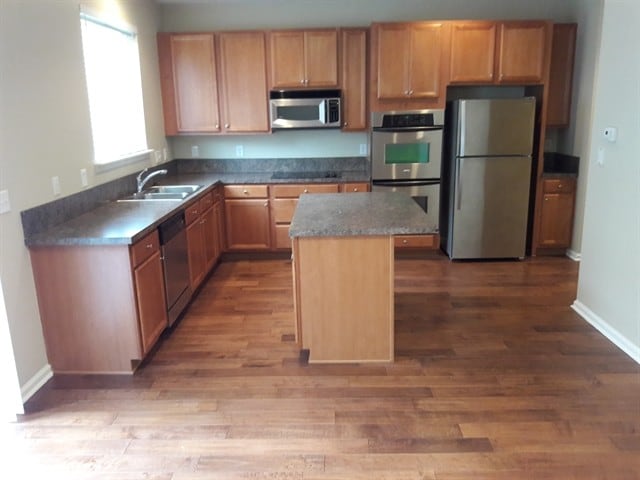 Building Photo - 76134 Tideview Ln