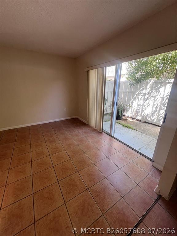 Building Photo - 167 Riviera Cir
