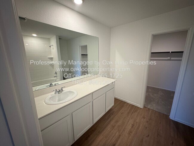 Building Photo - 18635 Gravago Ln