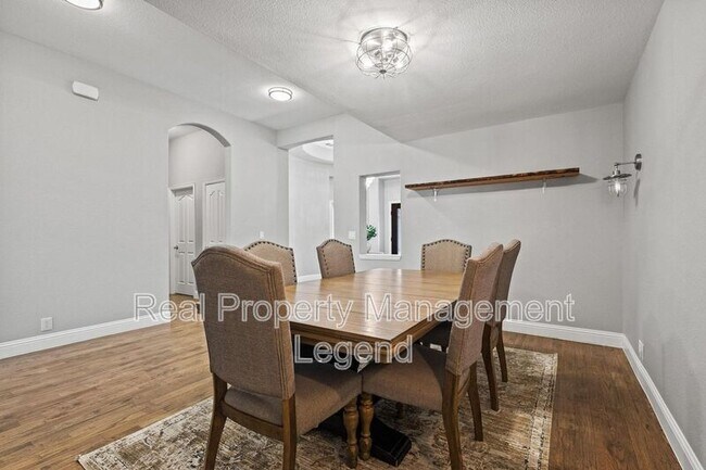 Building Photo - 1451 Cedar Hollow Dr