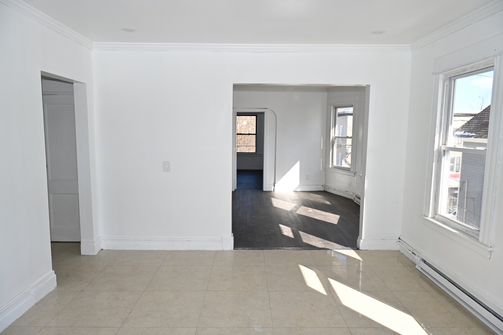 Building Photo - 203 Cooke St