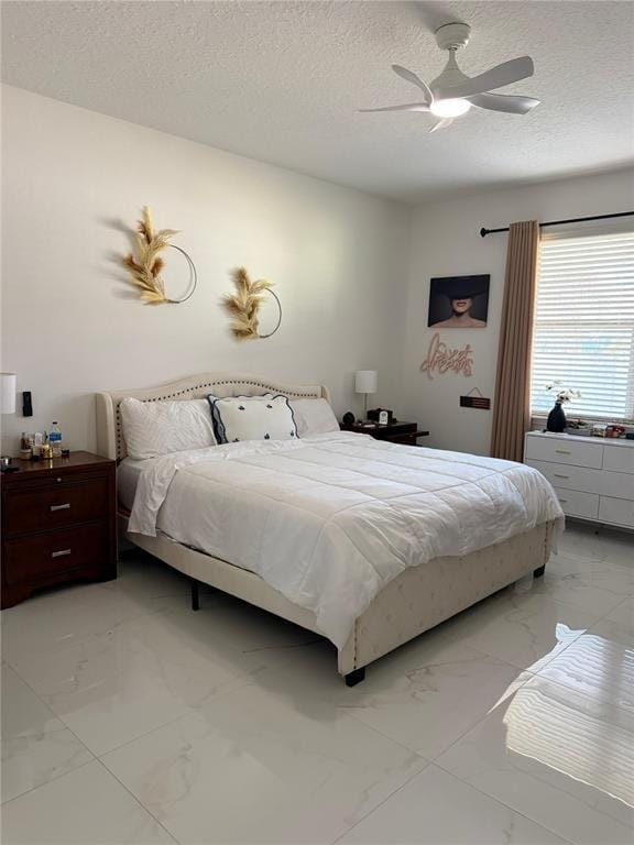 Building Photo - 19397 Pummelo Dr