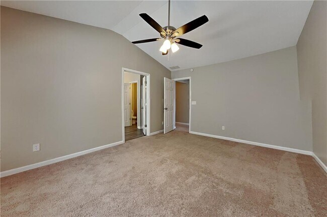 Building Photo - 4174 Glenaire Way NW