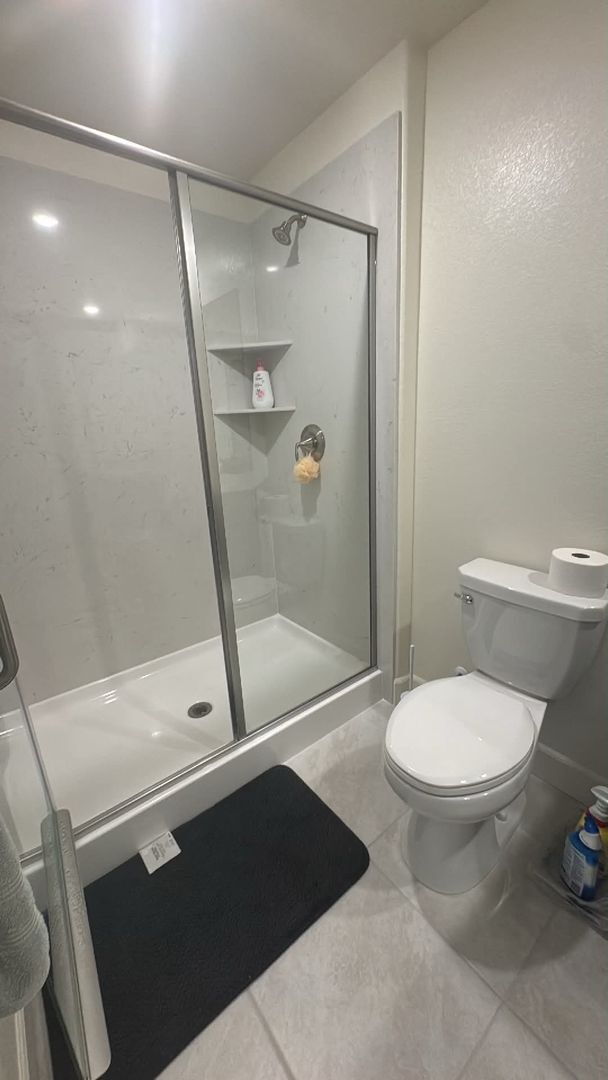 Building Photo - Brand New , Never lived in 3 bed/2 ba home ready MID August!