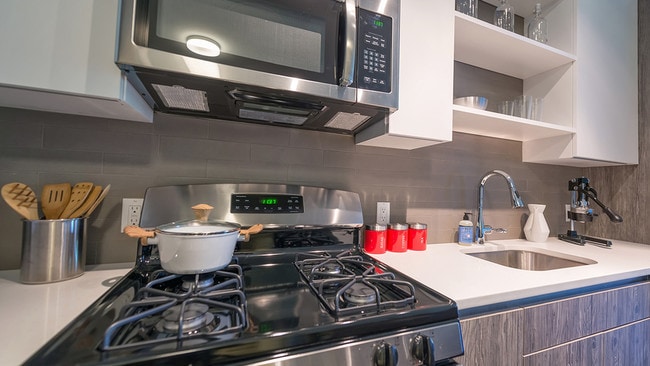 Chef's kitchen with gas cooktop's - Modera Medford