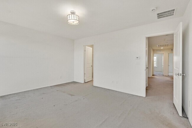Building Photo - 8755 Spanish Ridge Ave