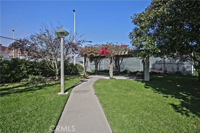 Building Photo - 27940 Ridgecove Ct N