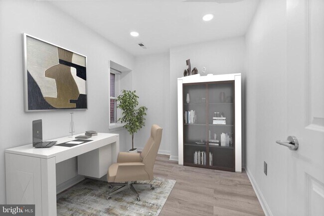 Building Photo - 931 Westminster St NW