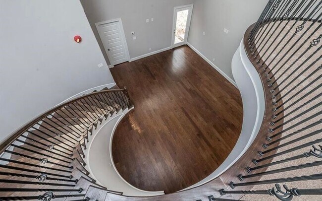 Building Photo - 3303 Kilgore St