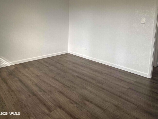 Building Photo - 16811 N 32nd Ave