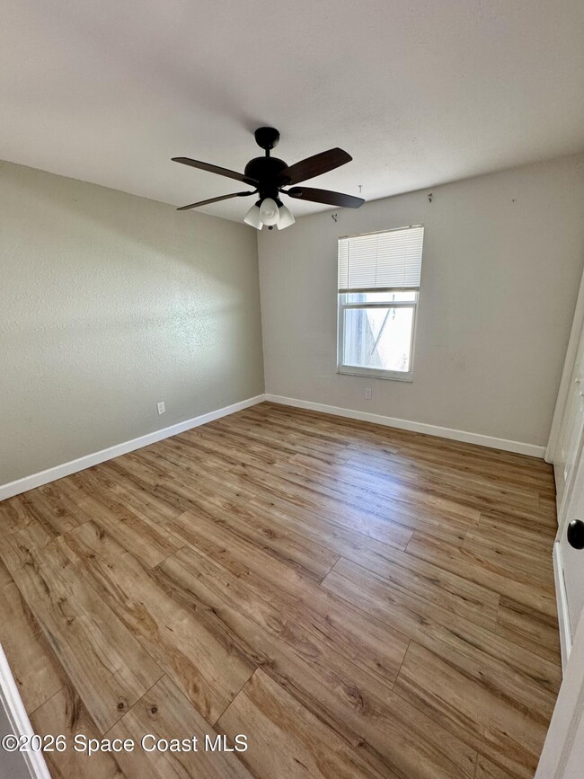 Building Photo - 563 Karney Ave NE