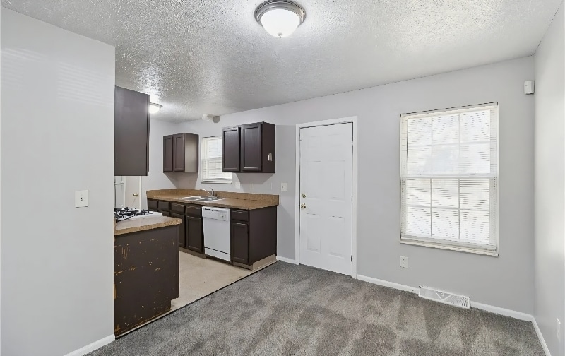 Building Photo - 937 Ansel Rd