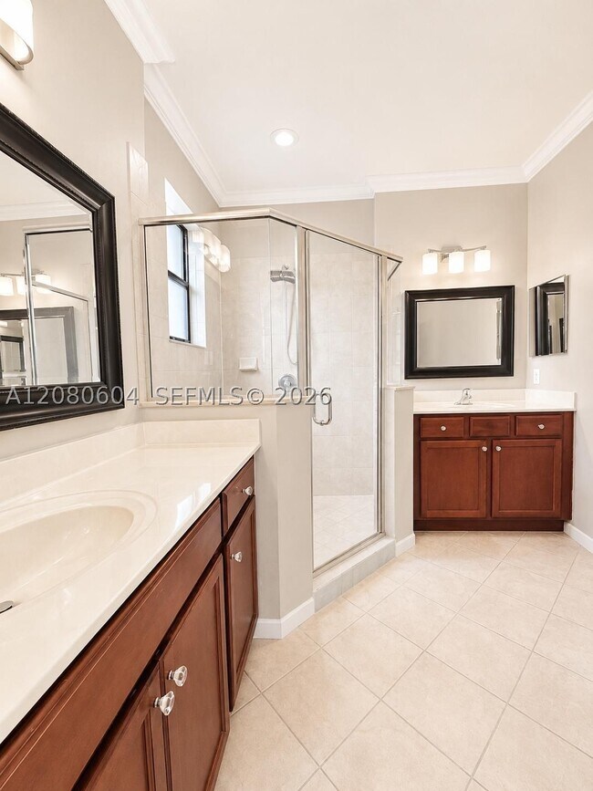 Building Photo - 16320 SW 71st Terrace