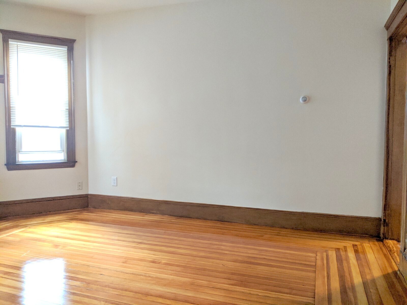 Building Photo - 9 Belknap St