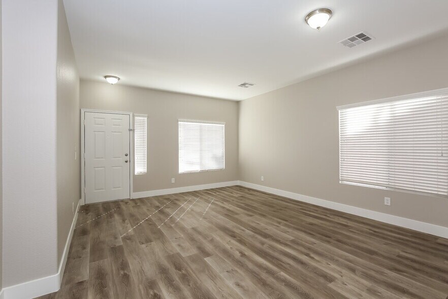 Building Photo - 3802 Caribbean Blue Ave