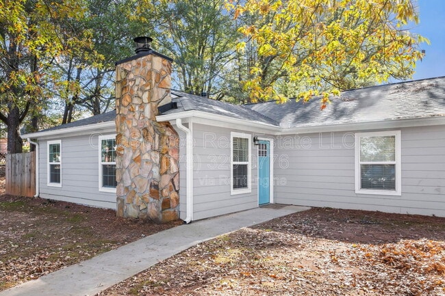 Building Photo - 2020 Whitfield St