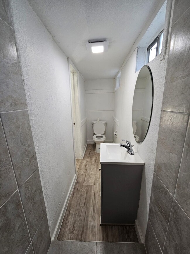 Building Photo - 3212 San Salvador St