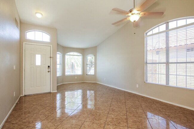 Building Photo - 1937 N 127th Ave