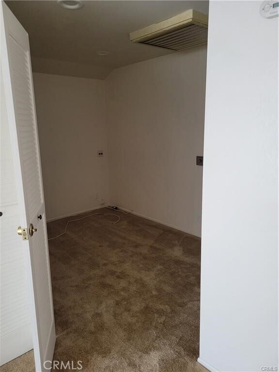 Building Photo - 16412 Wishingwell Ln