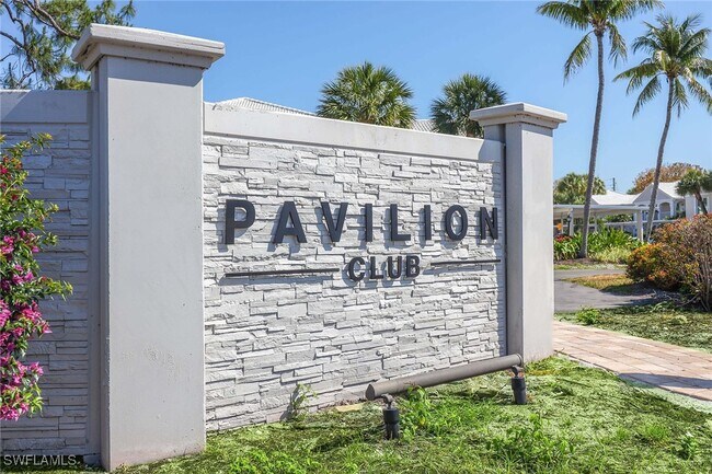 Building Photo - 822 Gulf Pavillion Dr
