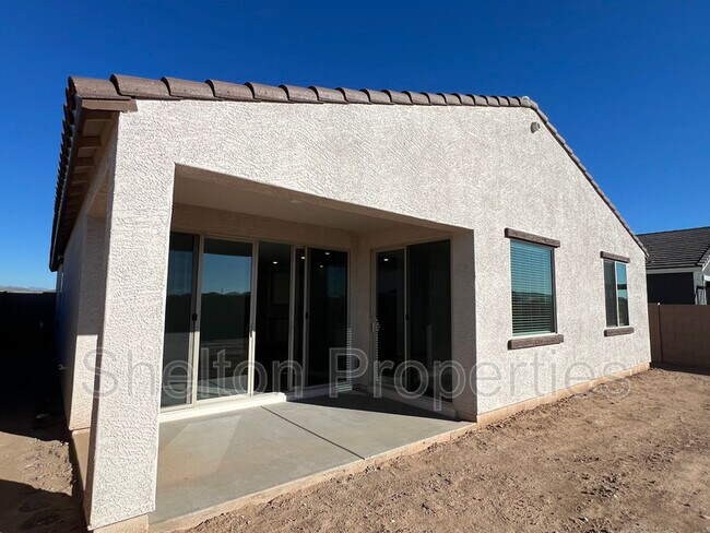 Building Photo - 7721 W Saddlehorn Rd