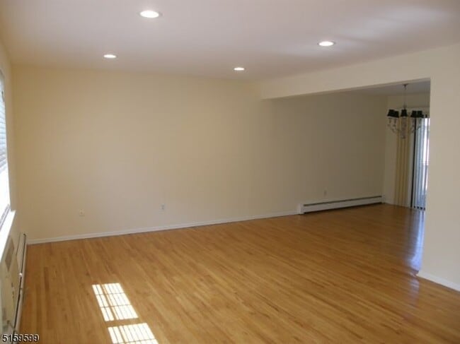 Building Photo - 768 Springfield Ave