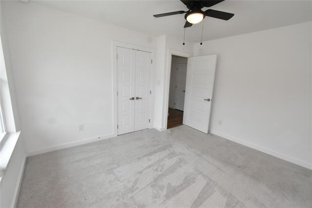 Building Photo - 9532 Thorncrown Ln