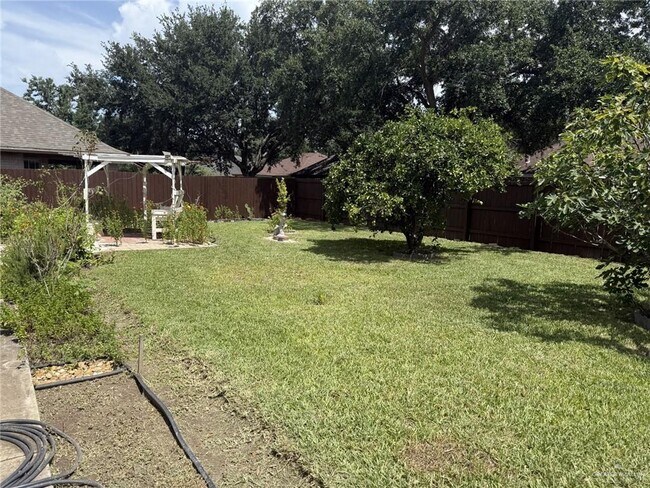 Building Photo - 3707 San Gerardo St