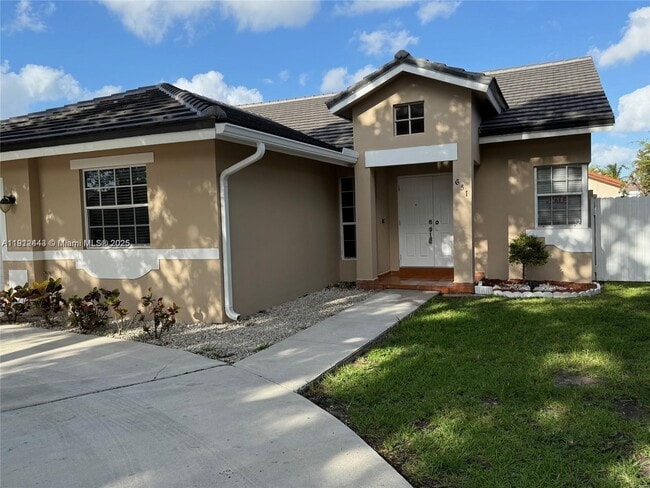 Building Photo - 651 NW 134th Ave