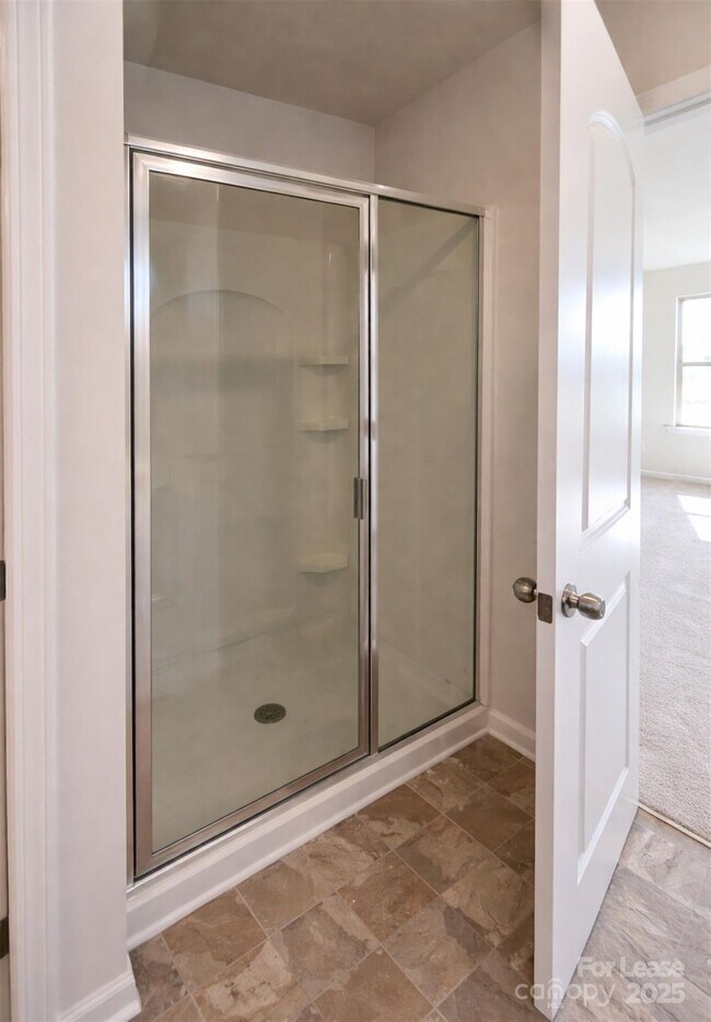 Building Photo - 5015 Weddington Rd