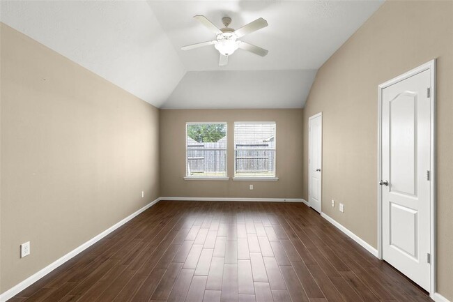 Building Photo - 4931 Harbor Glen Ln