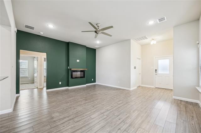 Building Photo - 1415 Black Canyon Ave