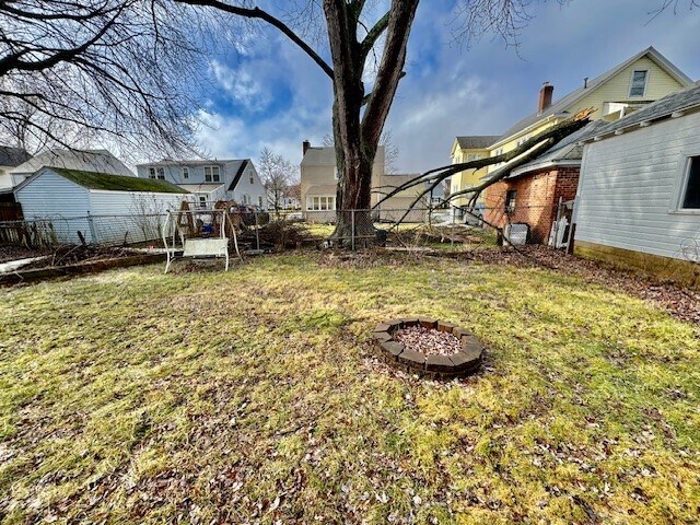 Building Photo - 51 Nesbit Ave