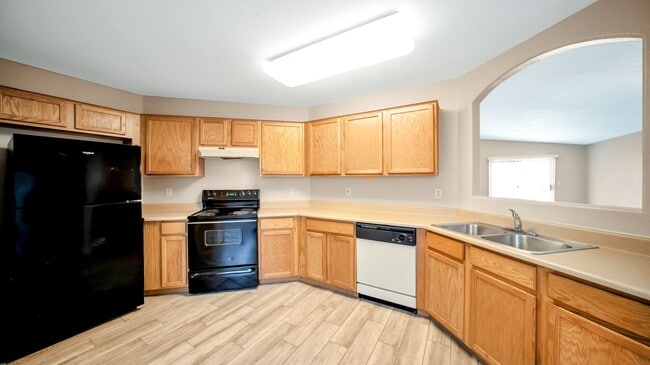 Building Photo - 3591 S Harrison Shadow Way