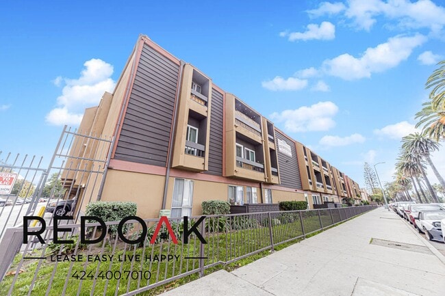 Building Photo - 17830 Sherman Way