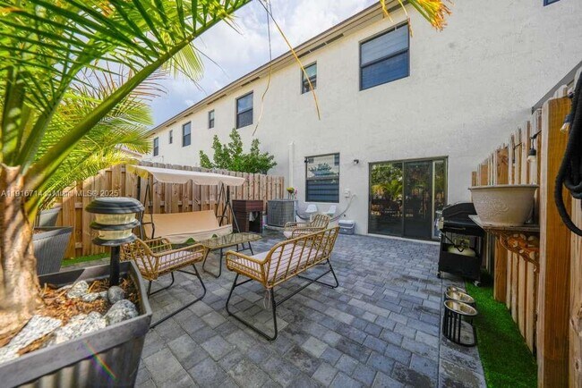 Building Photo - 12869 SW 233rd St