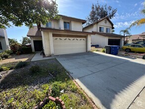 Building Photo - 4 Bed in Rancho San Diego