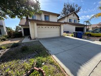 Building Photo - 4 Bed in Rancho San Diego