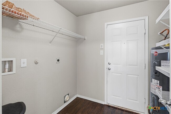 Building Photo - 25513 Gold Yarrow