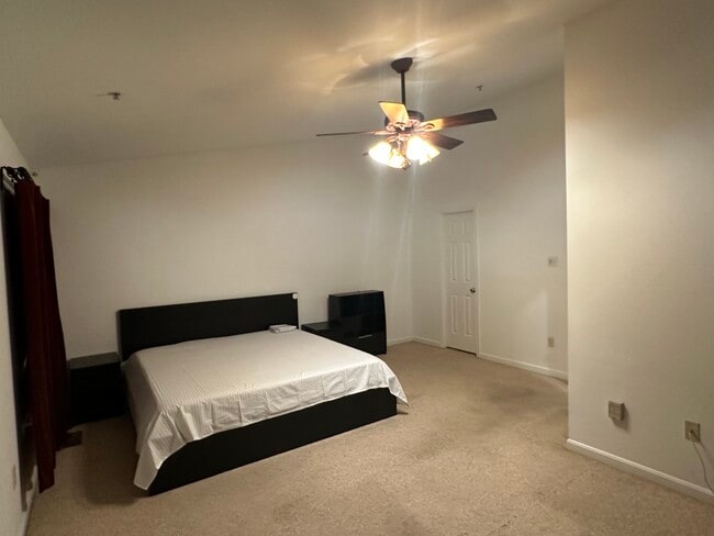 Building Photo - 7231 Calm Sunset