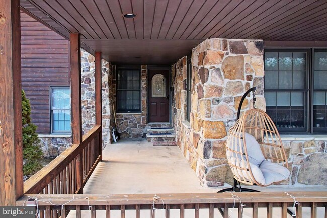 Building Photo - 761 Timberlake Dr