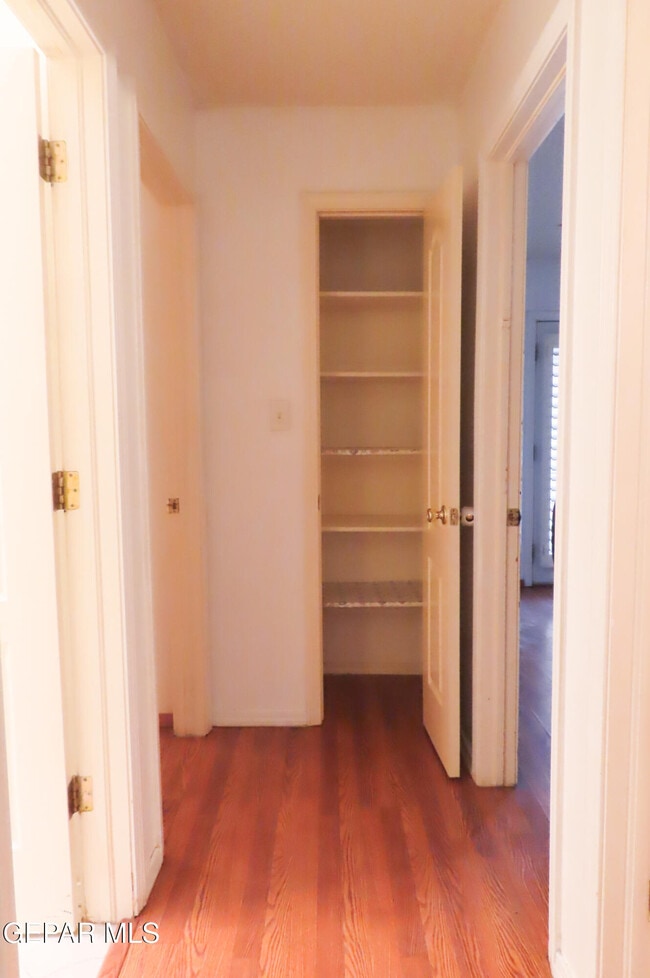 Building Photo - 3493 Yellow Rose St