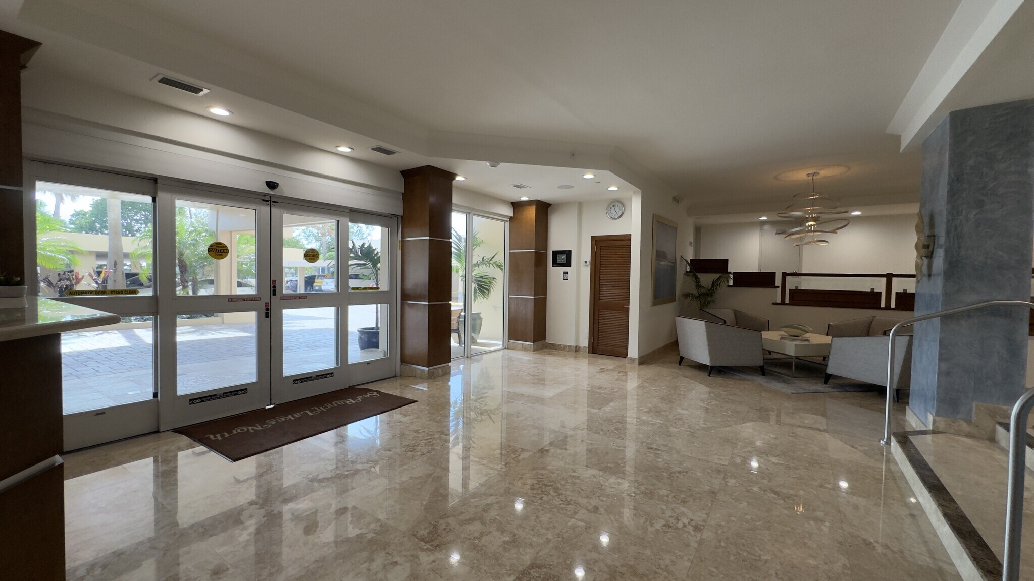 Building Photo - 5200 N Ocean Blvd