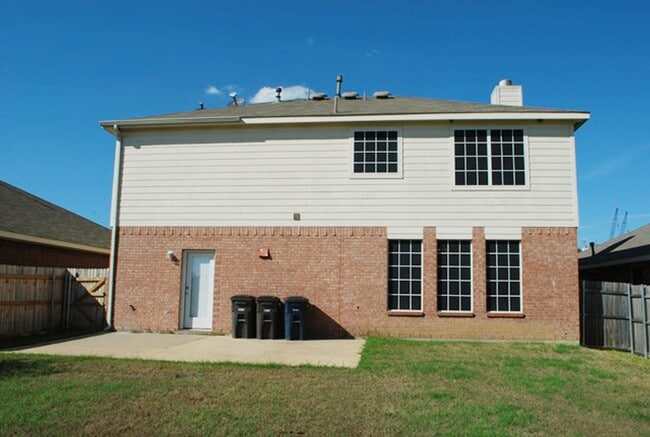 Building Photo - Great 4-2.5-2 in Fort Worth, HEB ISD