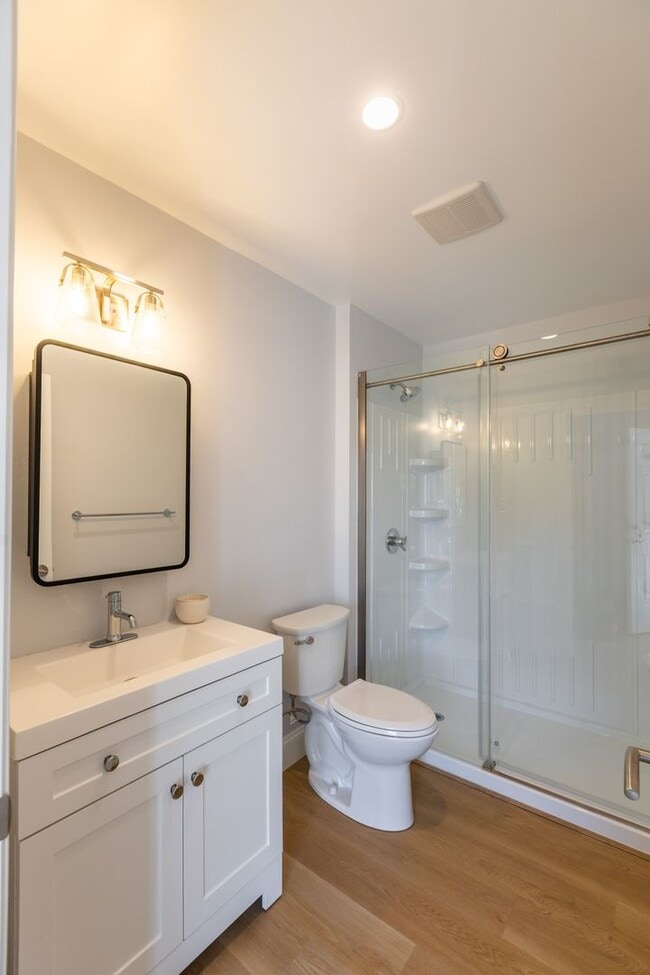 Building Photo - 4 Bedroom Home with Attached ADU in Scripps Ranch