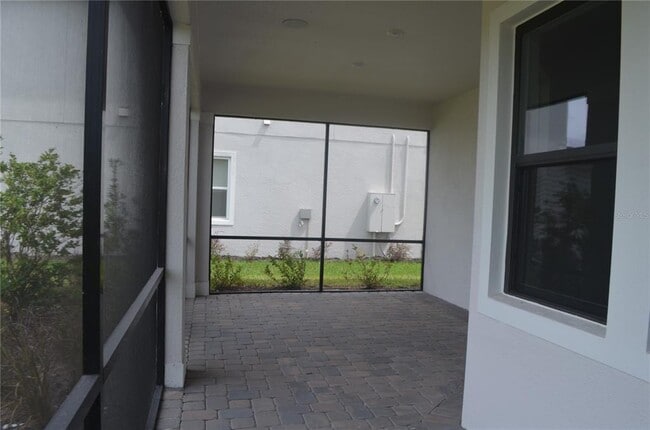 Building Photo - 34109 Tributary Ct